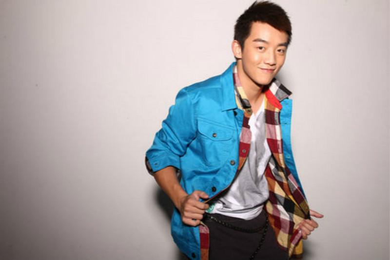 十几岁开始试镜,终于成功打入演艺圈,他就是郑恺