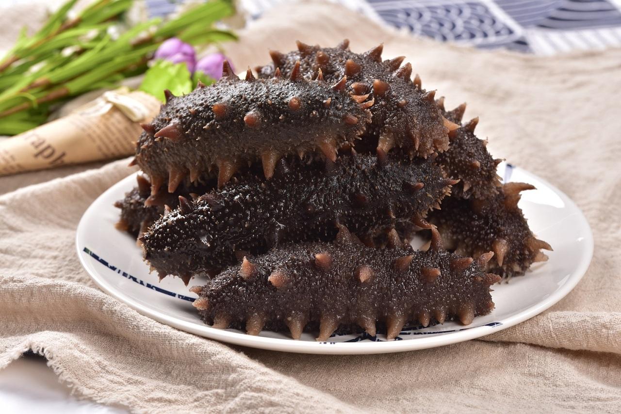 今天教大家做既简单又好的海参!