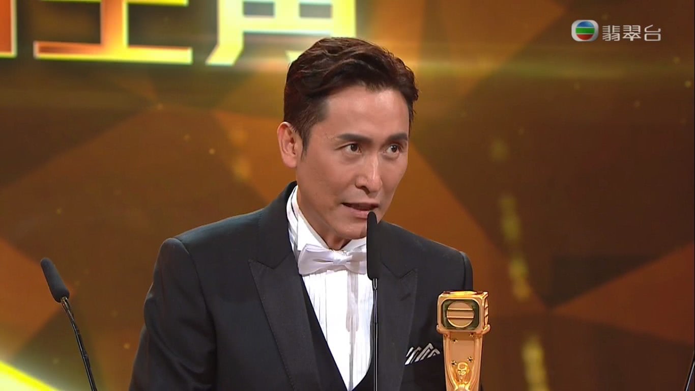 马德钟16次提名终于首夺视帝 李佳芯进步神速首封视后