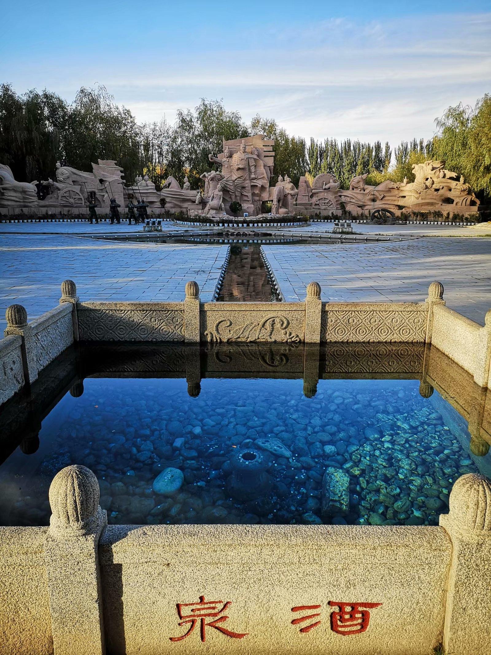 左宗棠收复新疆在酒泉怒斩一头驴,被当地人们称为义举,传成美谈