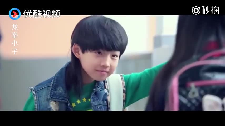 龙拳小子:林秋楠刚回国,就在学校里撩拨女同学,这孩子真有前途