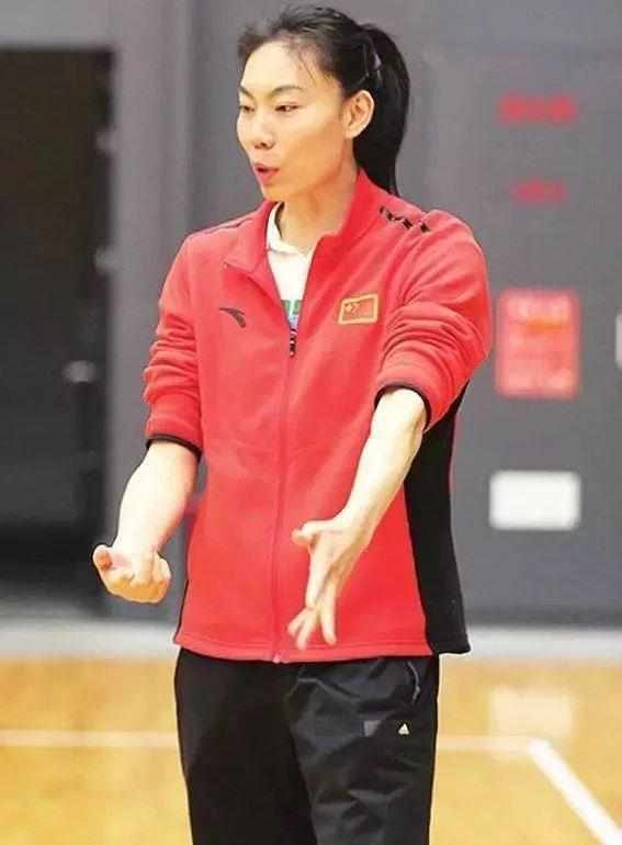 女排黄金一代张萍,为了寻找爱情曾上综艺,今仍单身却生活惬意