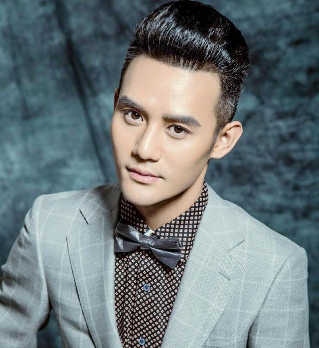 娱乐圈公认最帅的男明星:鹿晗,钟汉良上榜,第一的他最年轻