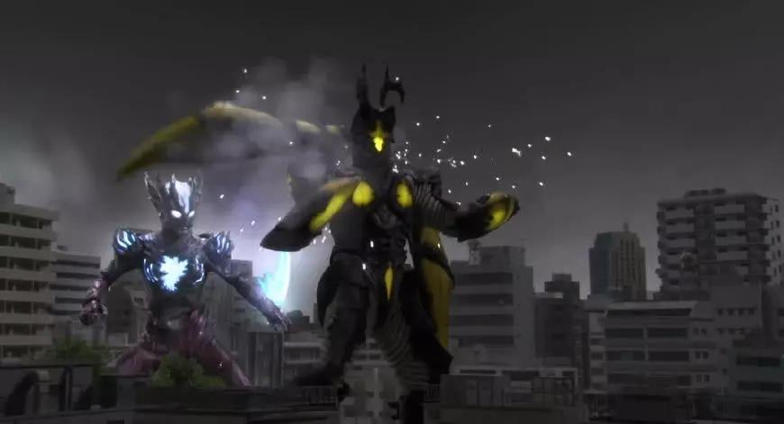 奥特曼中的经典战役赛迦奥特曼与海帕杰顿打的难解难分