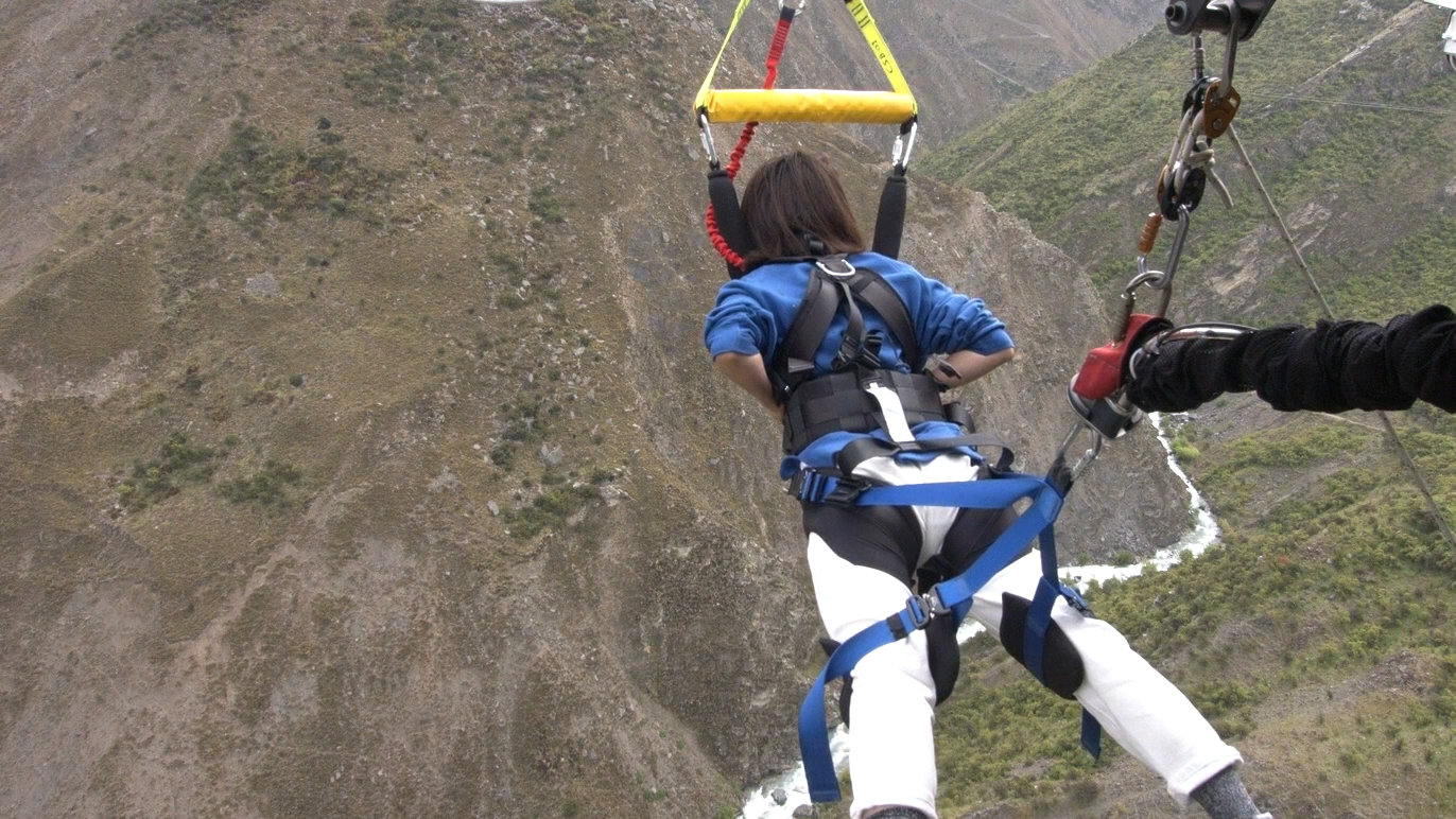弹射蹦极敢来吗?全世界唯一一项特殊高空项目!