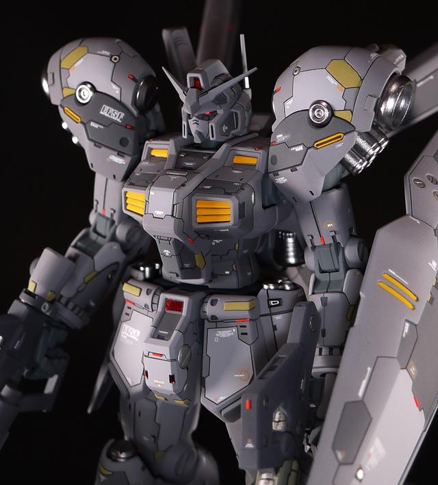 模玩控:"灰色蜻蜓",灰色涂装gp04