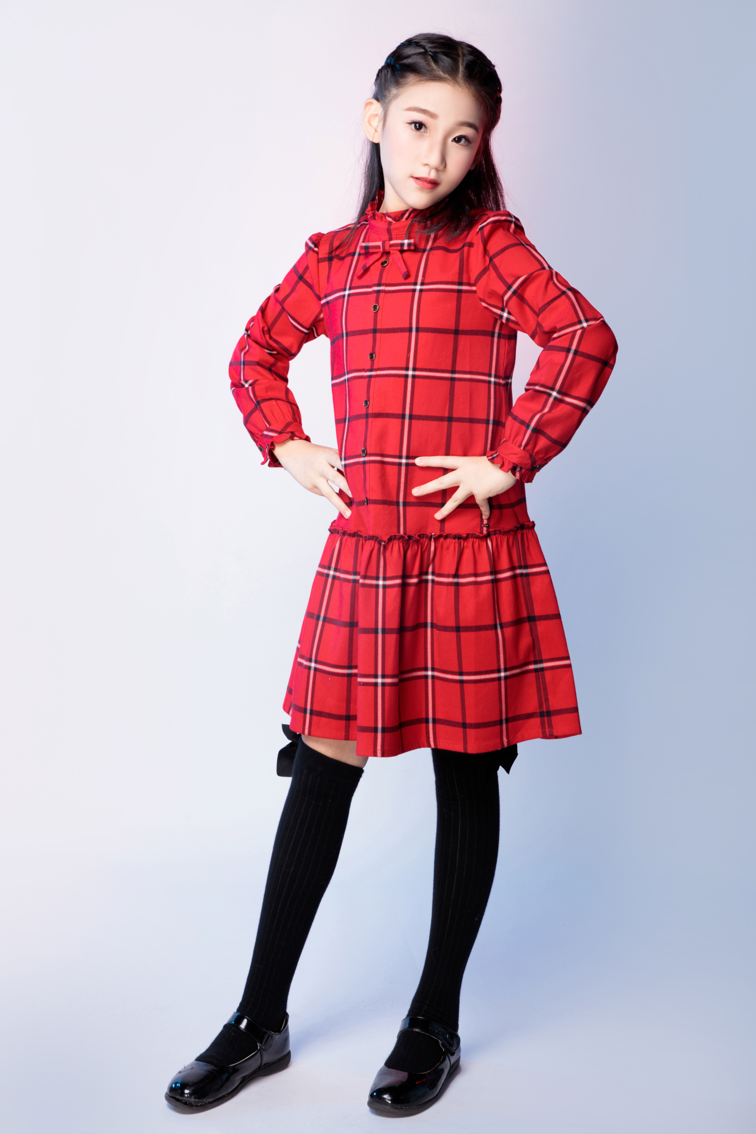 小演员艺馨担任《我是大明星》少儿轻喜剧领衔主演