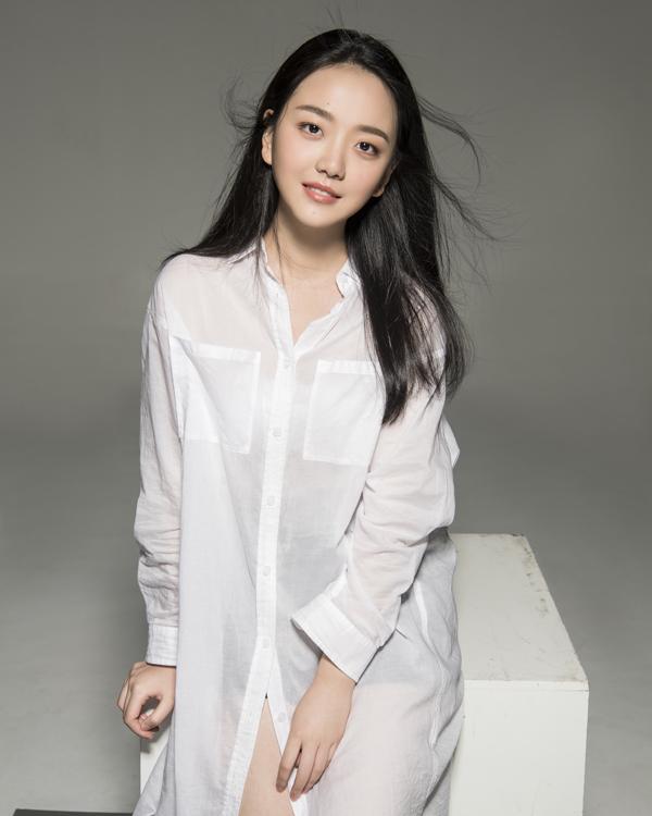 宫廷偶像剧《丑妃驾到》完美杀青 新生代演员李进秋倾情演绎