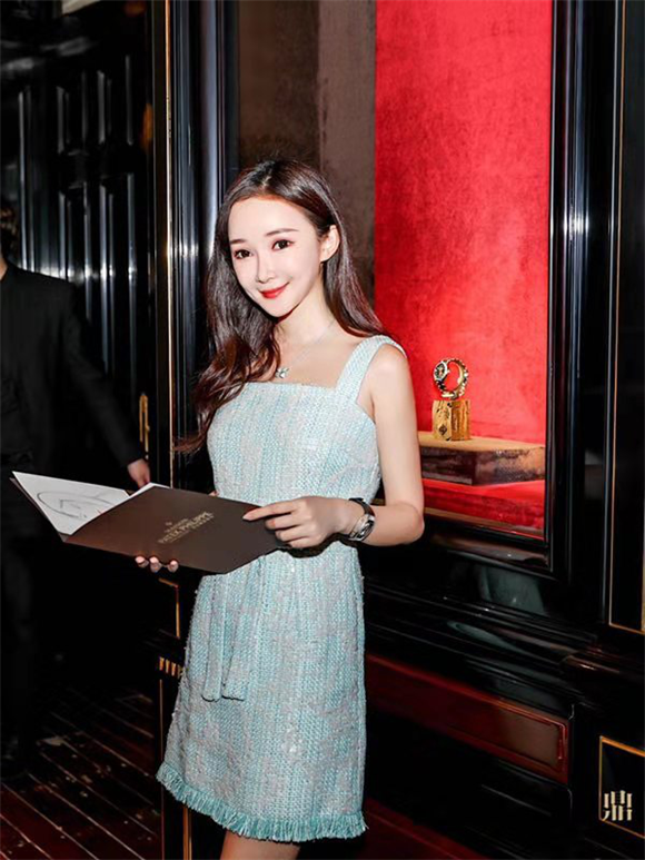 孙心娅受邀参加百达翡丽twenty～4主题party,尽显优雅灵动美