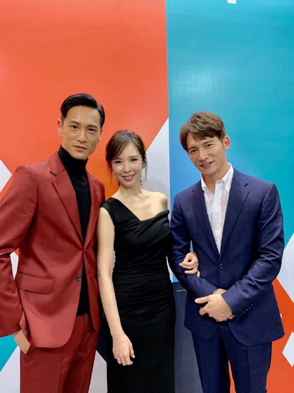 与圈外人认识6个月便闪婚,如今44岁活成这样|天心|演技|吴天心_新浪