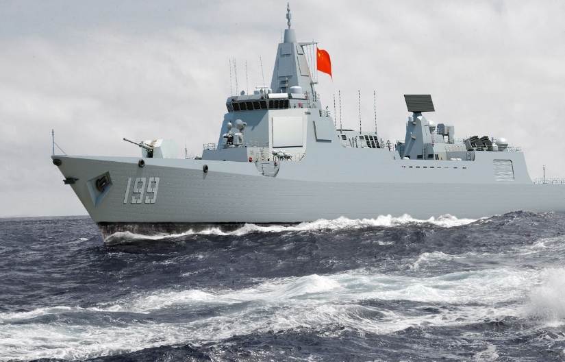 大连造船厂又下水3艘新战舰火力成本兼顾两大系统照搬055