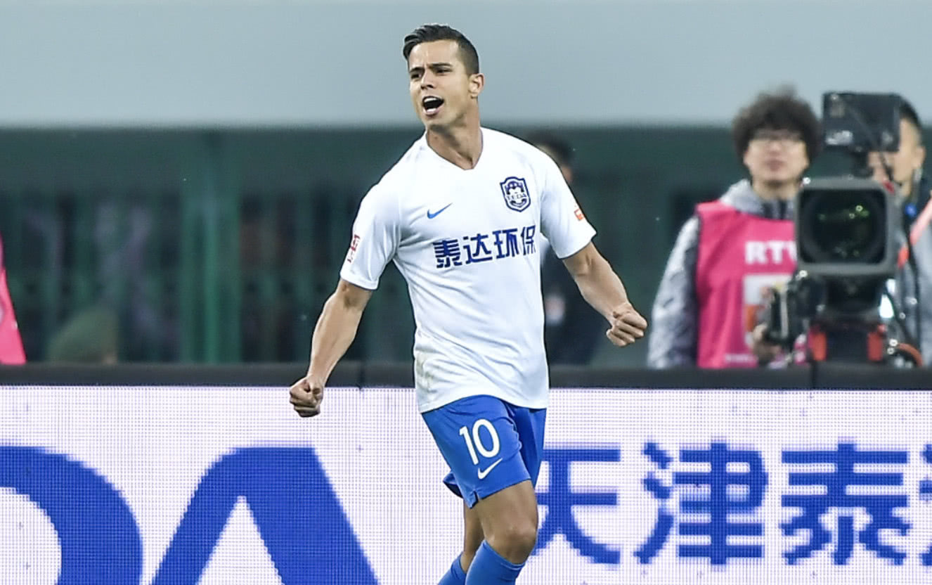 天津天海的挑战,90分钟比赛战罢,泰达在1球落后的情况下依靠乔纳森的