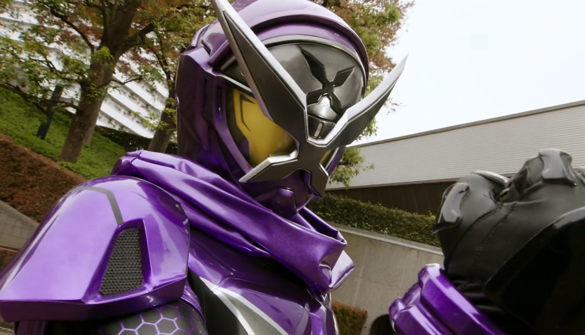 假面骑士又开始填坑,沃兹出卖时王,选择追随盖茨,真正的两开花