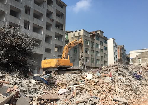 本月开始农村拆房卷土重来4类建筑保不住了希望没你家