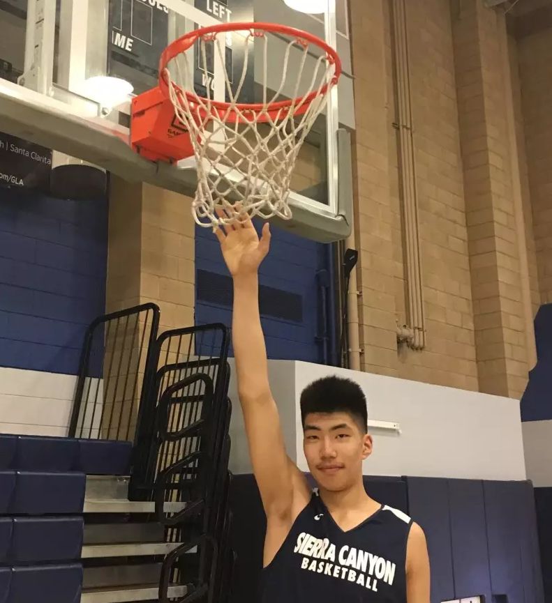 一个打破传统,一个名门之后|张明宇|中国篮球|篮球_新浪网