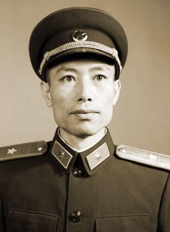 江西这个非常有名的地级市,仅有一位开国将军,但非常有名!