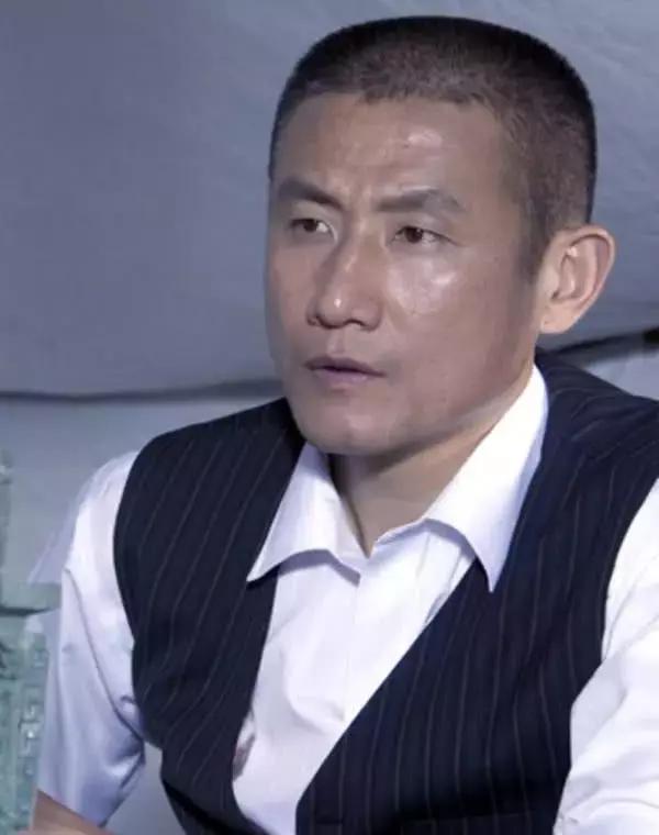 《亮剑》李云龙死对头山本一木,扮演者竟是中国人,学历高到吓人