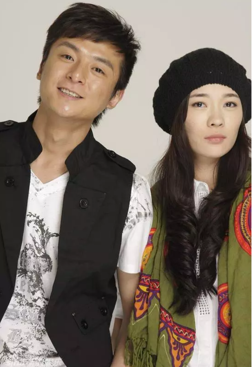 朱雨辰与女友亲密揽腰照曝光,网友集体心疼女方