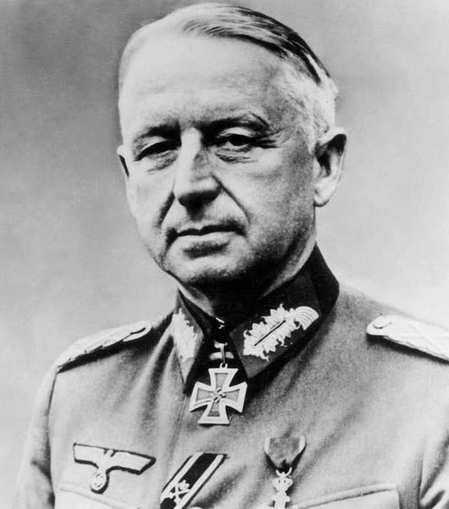 他号称"德国陆军的大脑",文武双全但也无力回天|曼施坦因|陆军|集团军