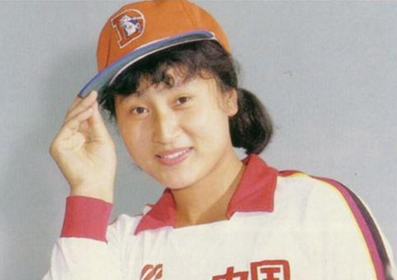 带领女排四连冠,现如今退役当保安生活十分幸福|杨锡兰|女排|退役