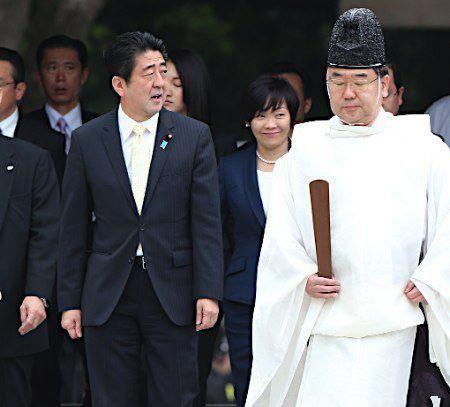 德仁完成登位彩排,文仁纪子完成搬家事宜,静等雅子这股东风!