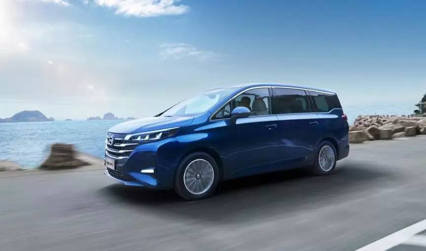 如何选一台不会被认作司机的精品mpv?传祺gm6给你答案!