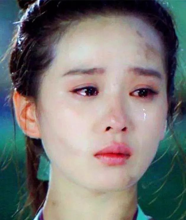 赵丽颖的哭戏,刘诗诗的哭戏,而她的让人撕心裂肺