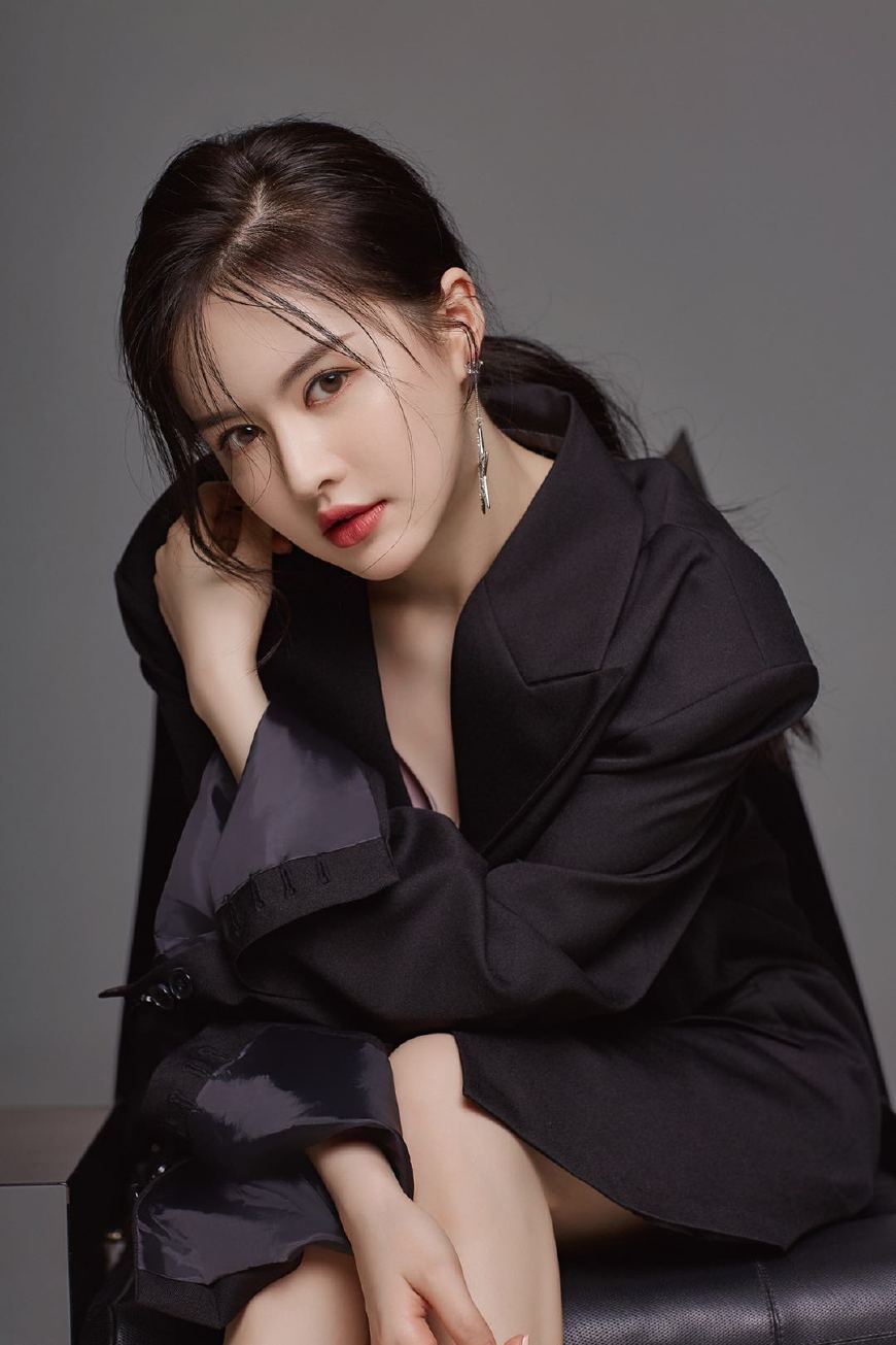 打开新浪新闻电影《大师兄》中的云千千给人的印象可