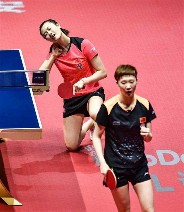 丁宁深陷低谷连遭重创,王曼昱惨遭3连败