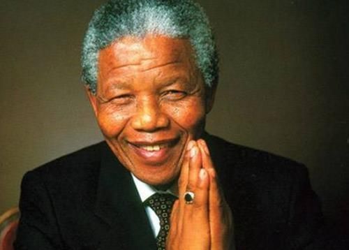 赢了过往,那未来呢?南非一代伟人曼德拉,带给南非的是什么?