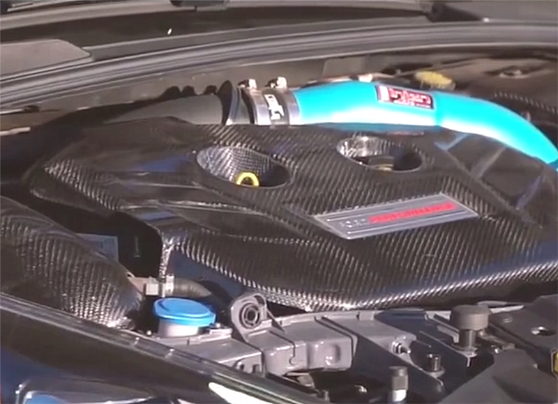 37万福克斯rs爆改,发动机舱碳纤维化,4秒破百,国内罕见!