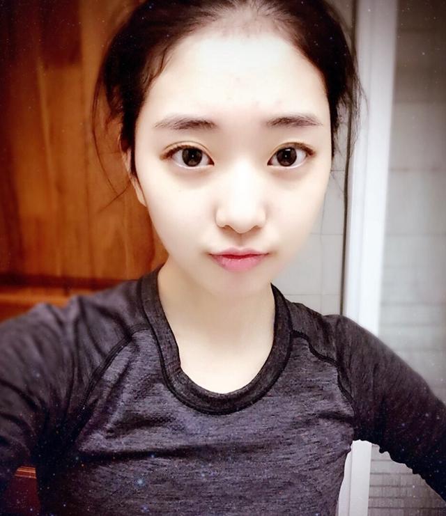 花滑女神李子君近况:今年第一个小目标完成,享受生活才是开始!