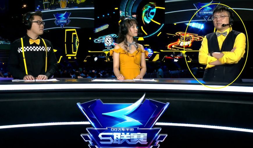 lol解说娃娃解说起qq飞车比赛 曾不止一次吐槽钱难赚