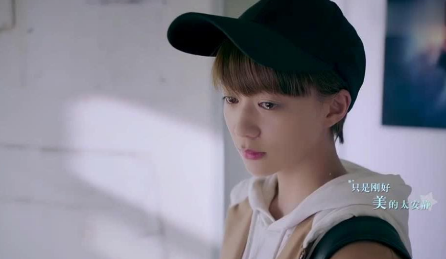 终极一班:心酸,最忙最惨的2个女生,却有人心甘情愿为她们而死