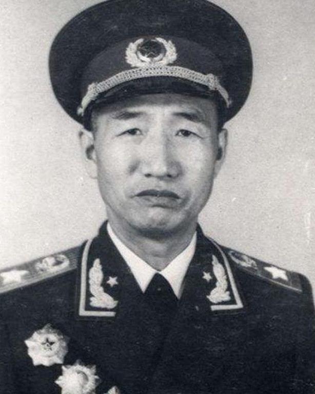 林彪为什么对这位老帅的评价比粟裕还要高|粟裕|徐向前|林彪_新浪新闻