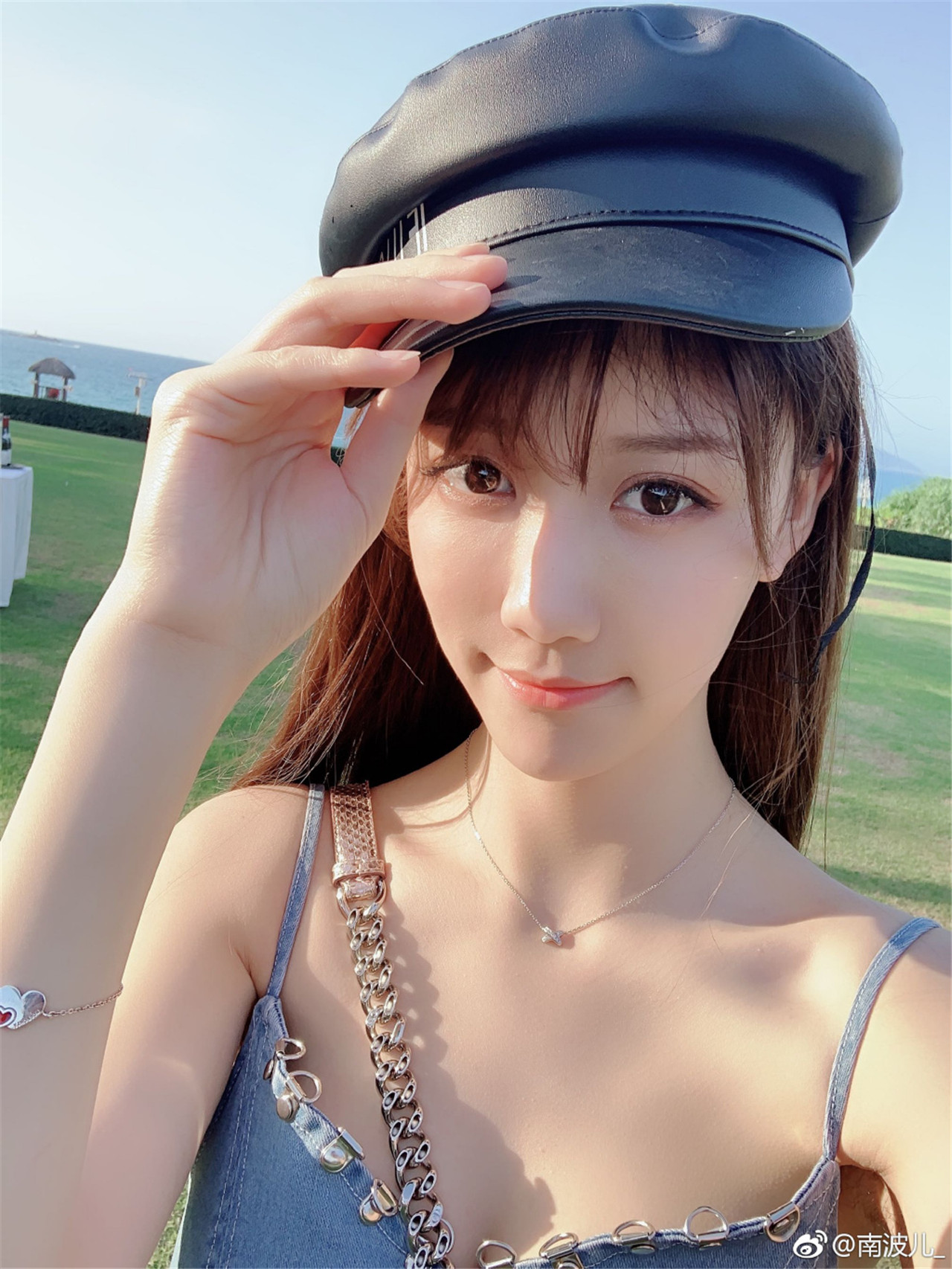 lol:主播南波儿惨遭封号,得知原因后,粉丝们愤怒了!