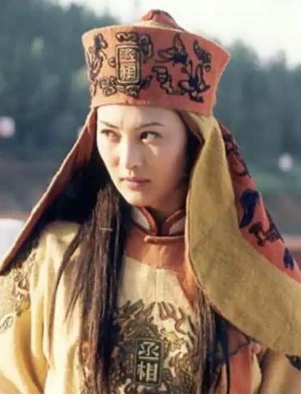 太平天国天京事变中保卫天王府和平叛为什么会是女兵?