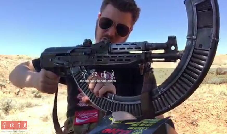 点击图片进入下一页但"旋风ak"的缺点也很明显,一是弹药装填(100发