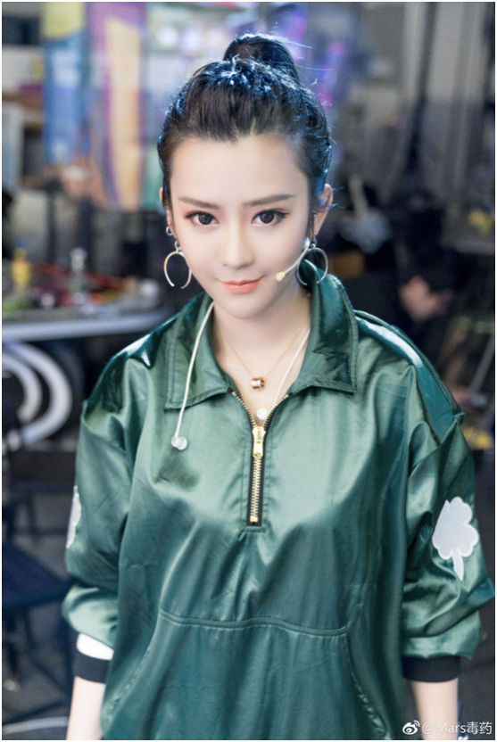 百变女王李颖(毒药):在娱乐圈没有努力只有更努力