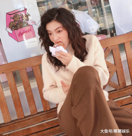 从节目到现实成真李光洙的女朋友太好看了吧行走的时尚教程