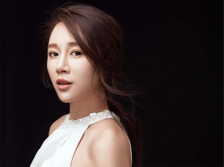 张芯宁《龙藏深泉王隐林》首播会 不当"某女郎"要当"侠女郎"