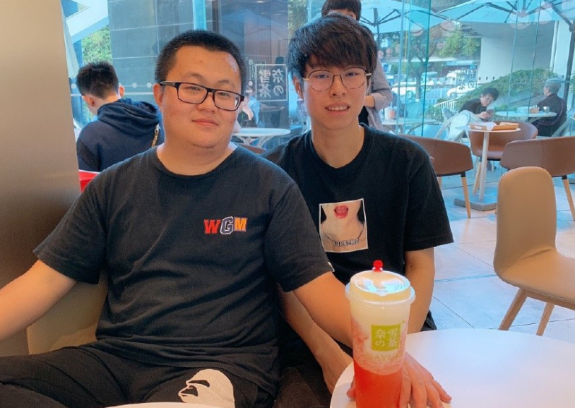 lol第一劫包子被后补女友自杀威胁梁志斌称其非法集资已报警