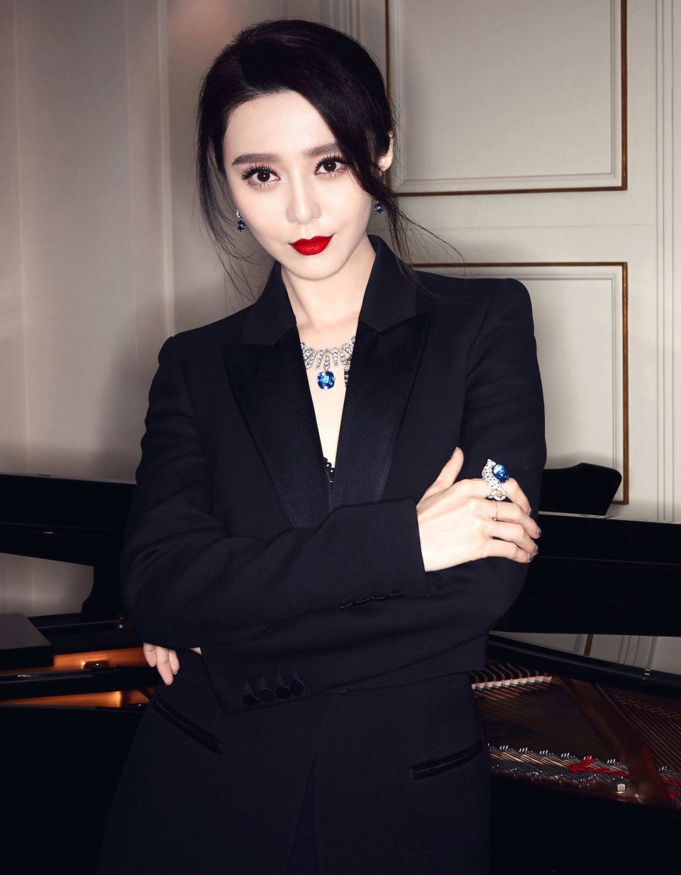 范冰冰久违现身,打扮靓丽时尚,已恢复女明星气场风范儿!