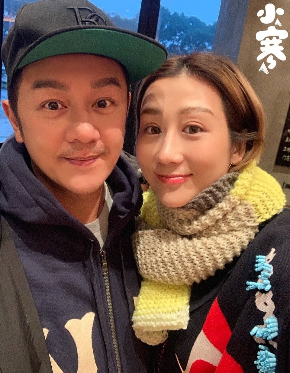 蒋丽莎把老公剃光头调侃是恐龙蛋,49岁陈浩民颜值依然超高!