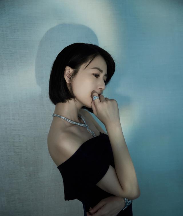 高圆圆只是剪款波波头显小10岁不止意外气质看完好想剪短发