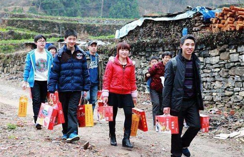 在农村,为什么说到走亲戚,年轻人都很反感?老农这回说对点了