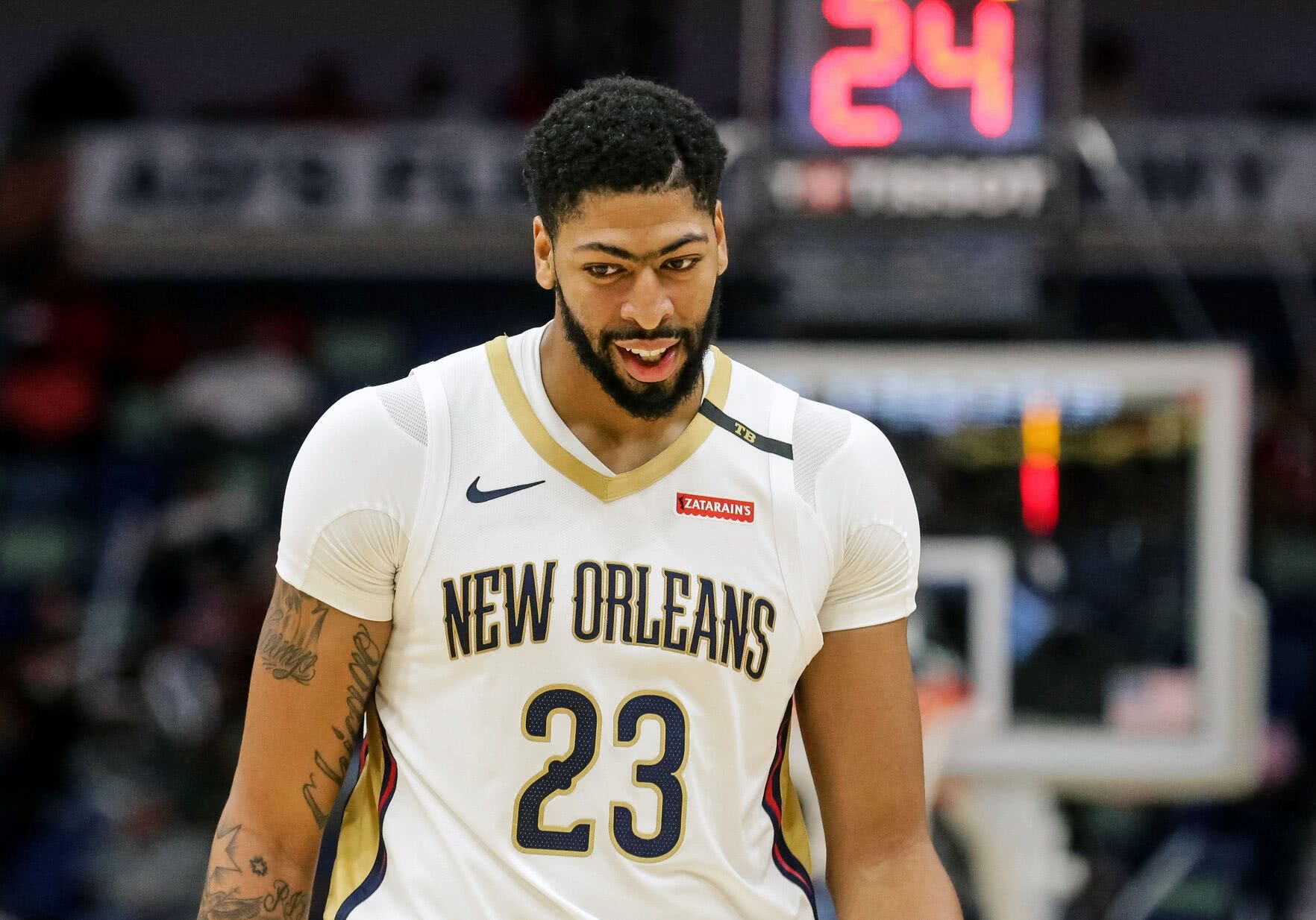 湖人奇才鹈鹕密谋大交易,浓眉沃尔莺歌互换东家或官宣