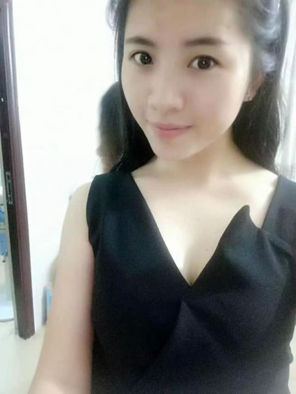2018年3月30日晚23点前在海口上邦百汇电玩城玩耍的13岁女孩朱瑾瑜