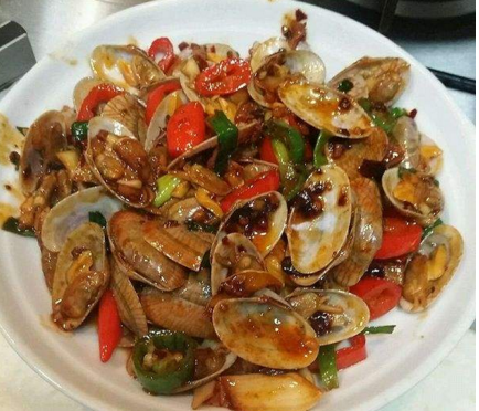 老妈炒花蛤诀窍, 不加一滴水, 只需这样做, 香辣爽口超入味