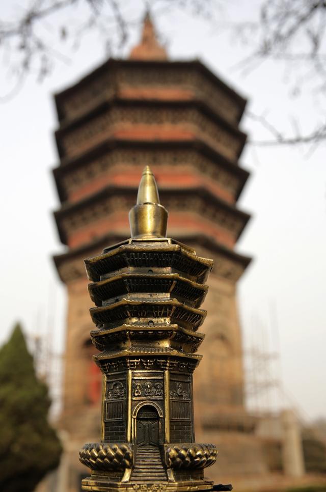 河南最怪塔:塔身上大下小,经地震而千年不倒!